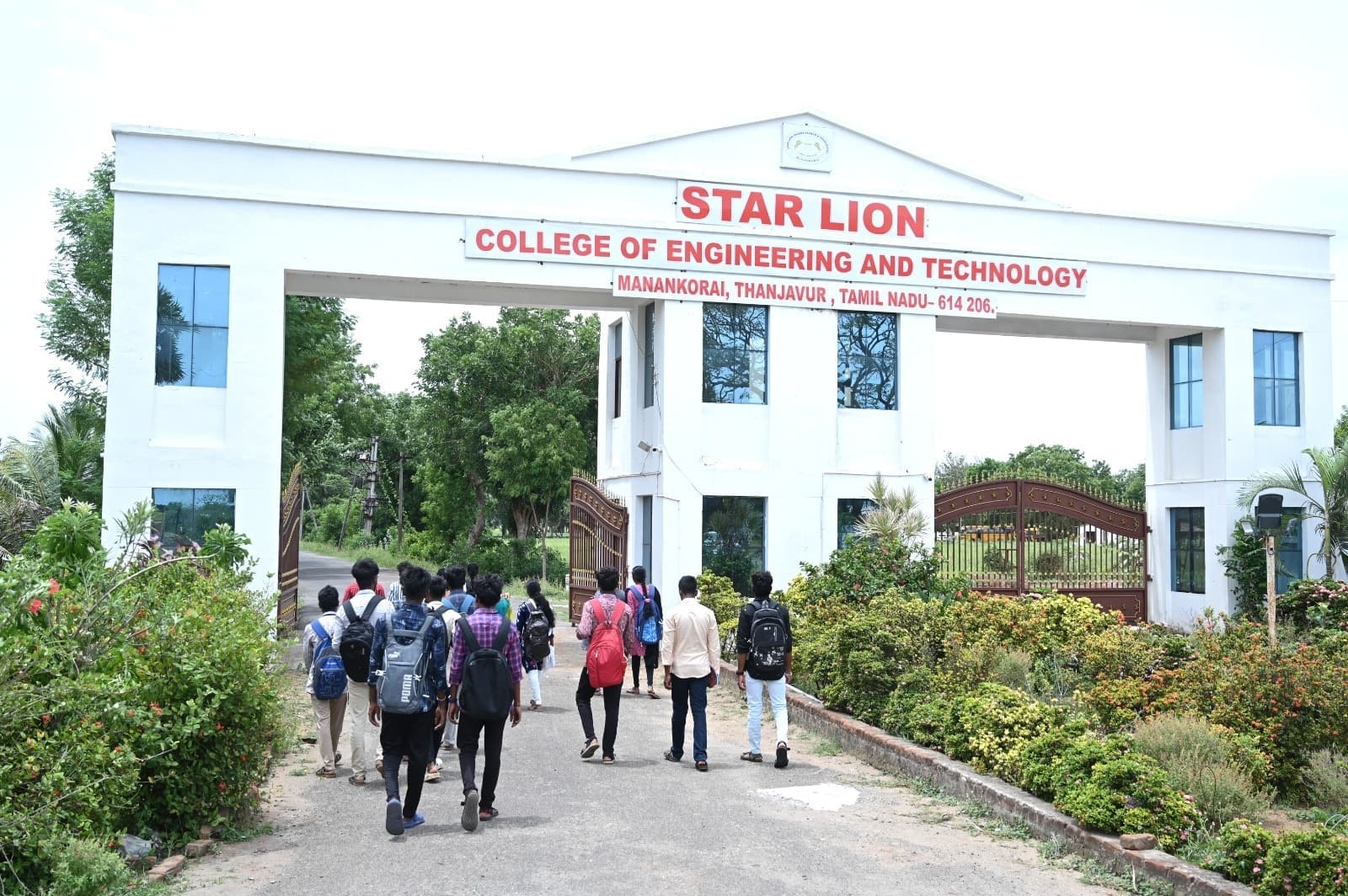 Star Lion College of Engineering and Technology-image