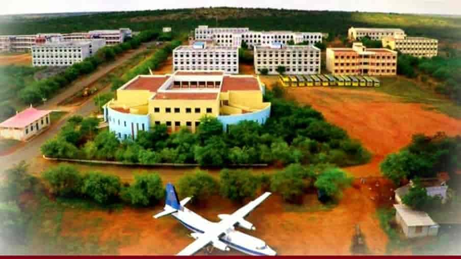 IJCET-gallery-image-3