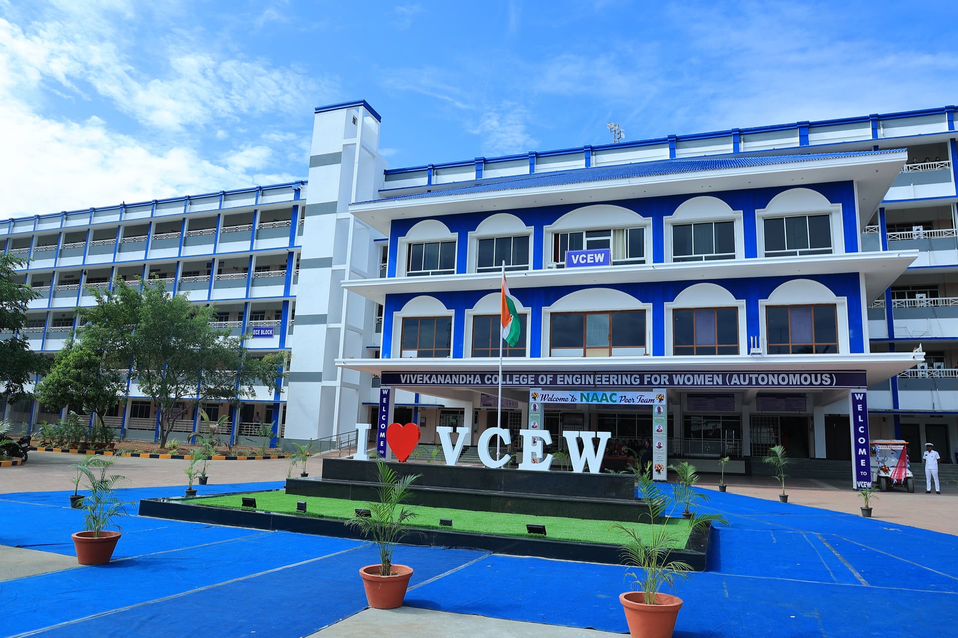 Vivekanandha College of Engineering for Women-image