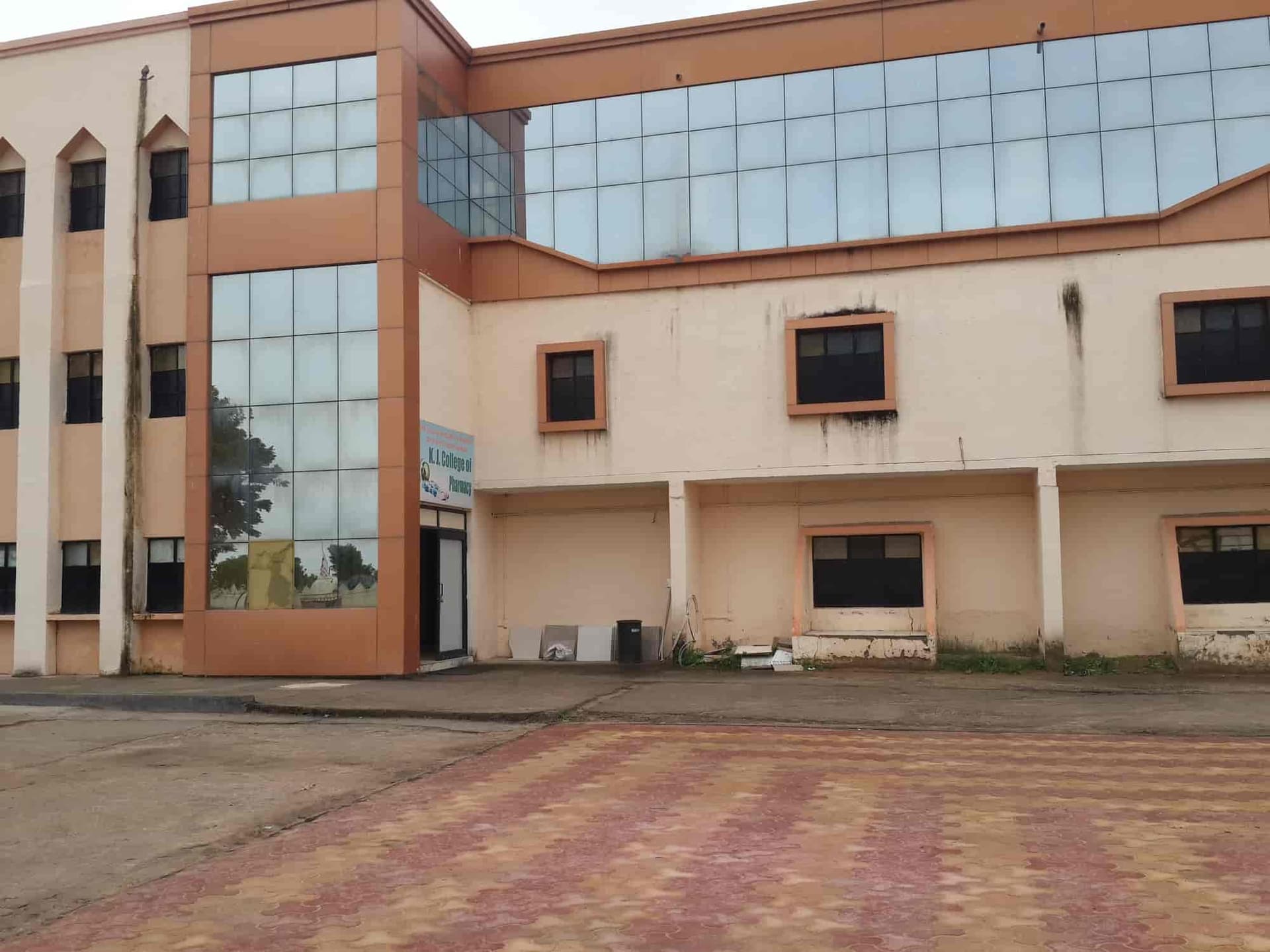 Shree Satsangi Saket Dham K.J. Institute of Management-image