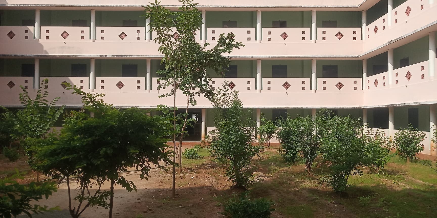 Sri Gokulam College of Nursing-image