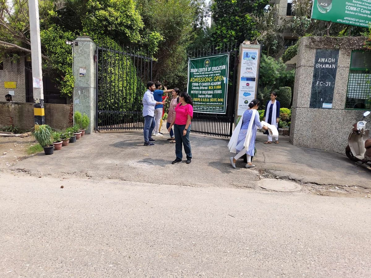 COMM-IT Career Academy-gallery-image-3