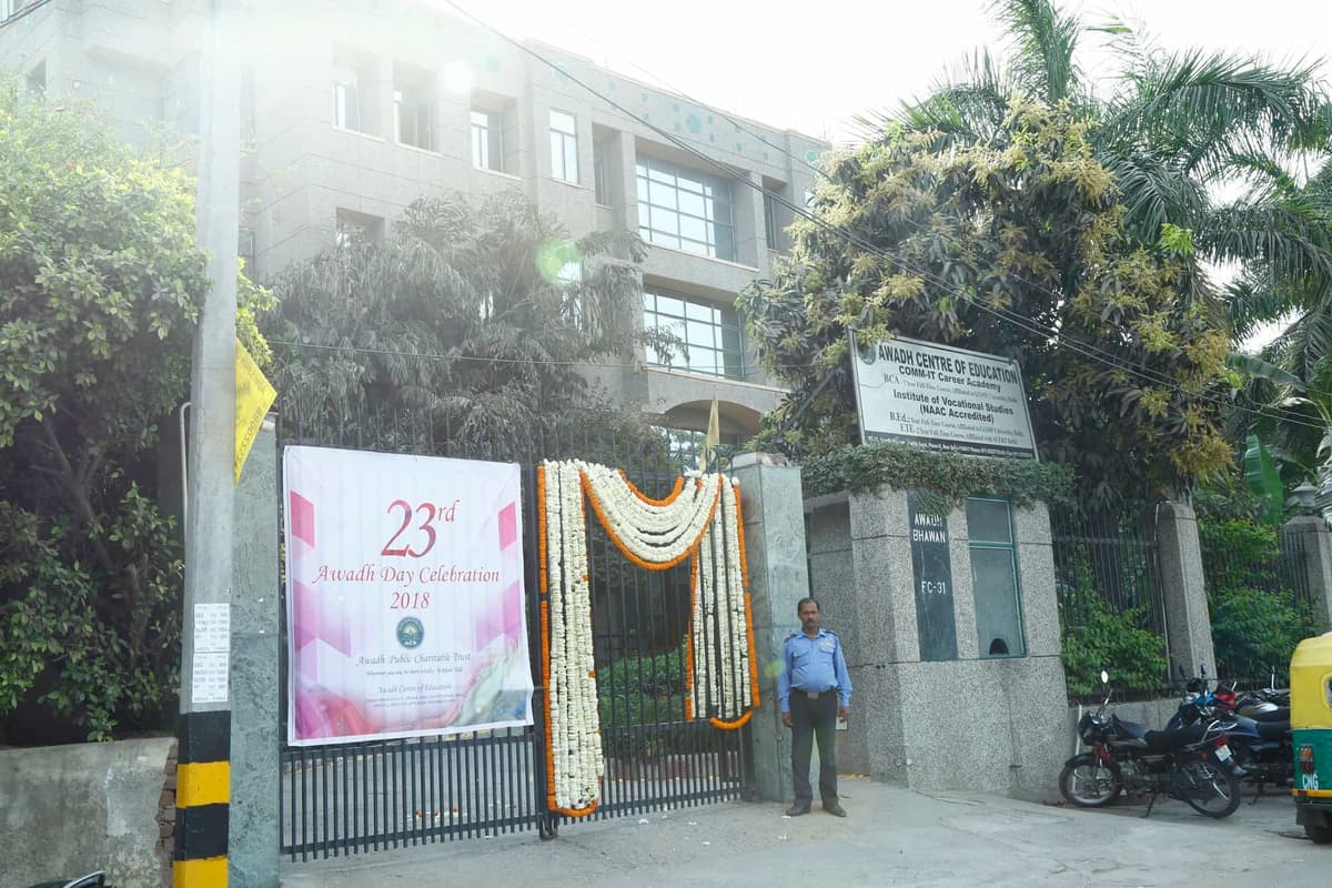 COMM-IT Career Academy-gallery-image-4