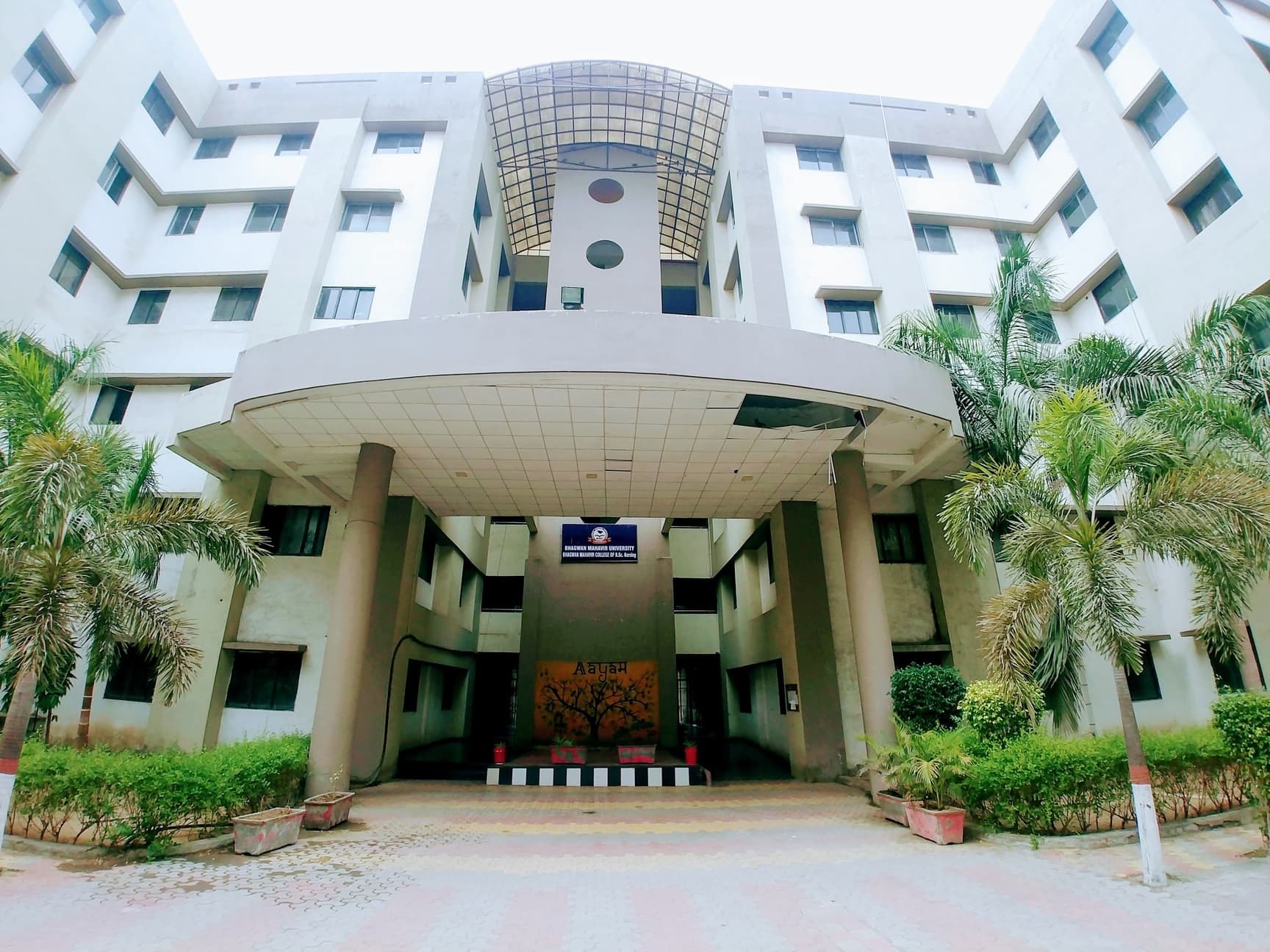 Bhagwan Mahavir School of Nursing-image