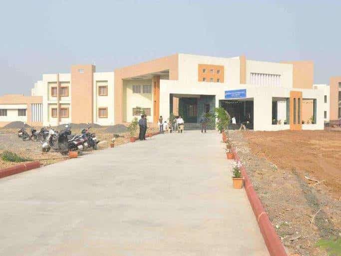 Vanbandhu College of Veterinary Science & Animal Husbandry-image