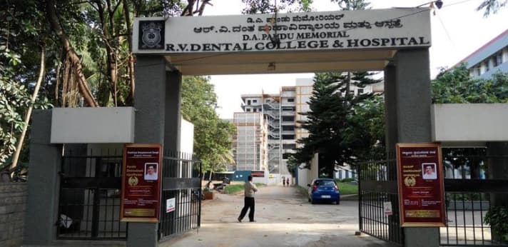 DA Pandu Memorial RV Dental College and Hospital-gallery-image-4