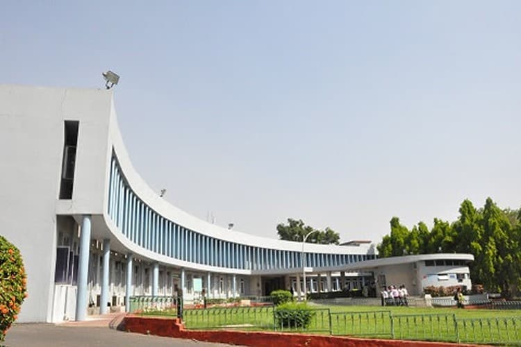 Tata Main Hospital School of Nursing-image