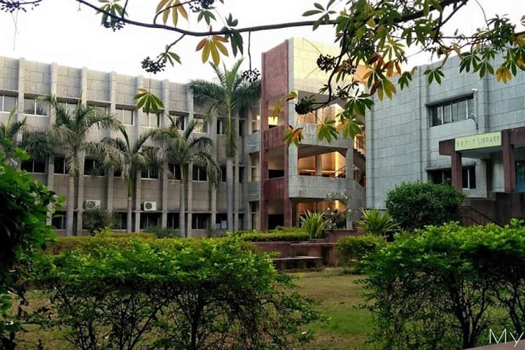 Leads Institute of Technology and Engineering-image