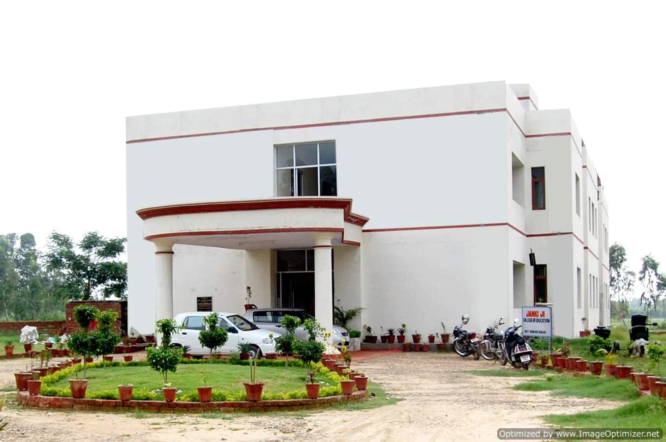 Janki Ji Institute of Management and Technology-image