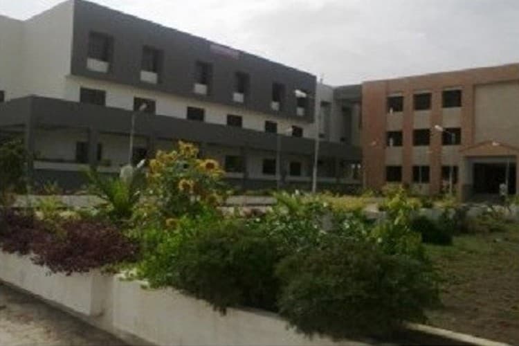 OXL School of Multimedia-image