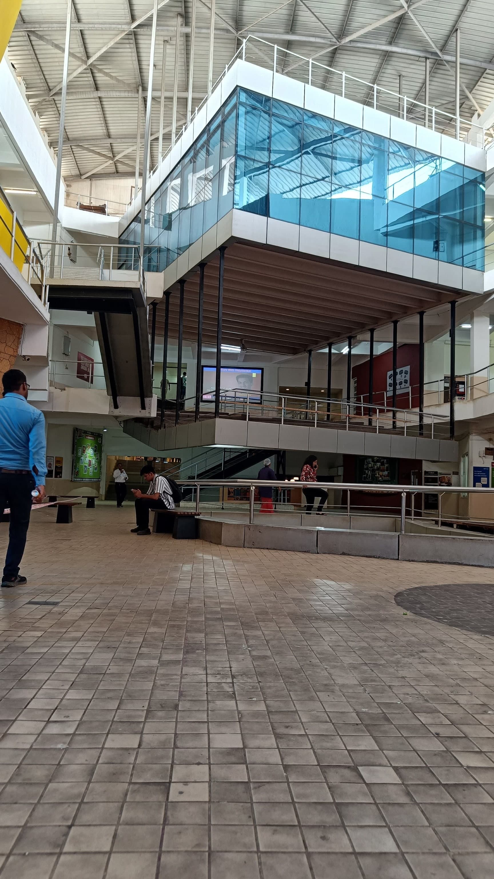 Vidyalankar School of Information Technology-image